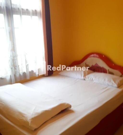 Quarto Estandar, Bromo Indah Lestari Homestay Mitra Reddoorz