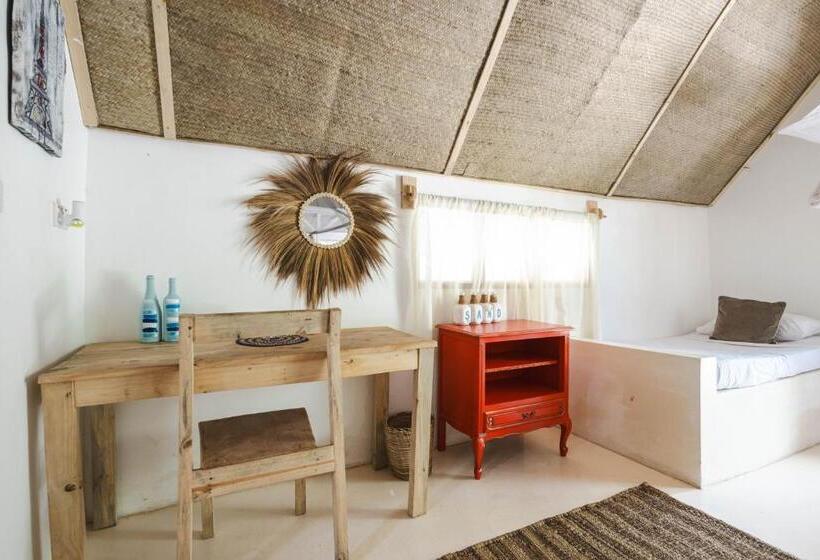 豪华洋房, Cinnamon