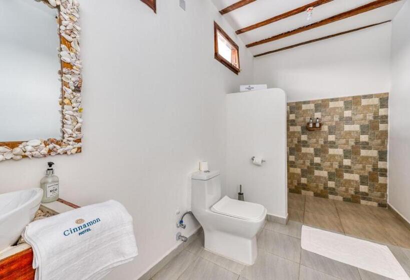 豪华洋房, Cinnamon