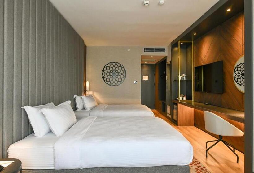 اتاق پرمیوم, Crowne Plaza Ankara, An Ihg