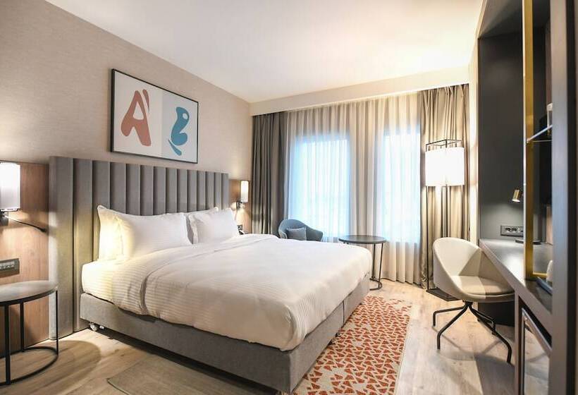 سوییت جونیور, Crowne Plaza Ankara, An Ihg