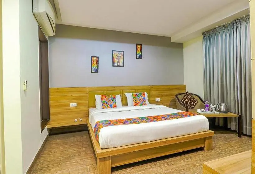 デラックスルーム, Fabhotel Prime Z Grand