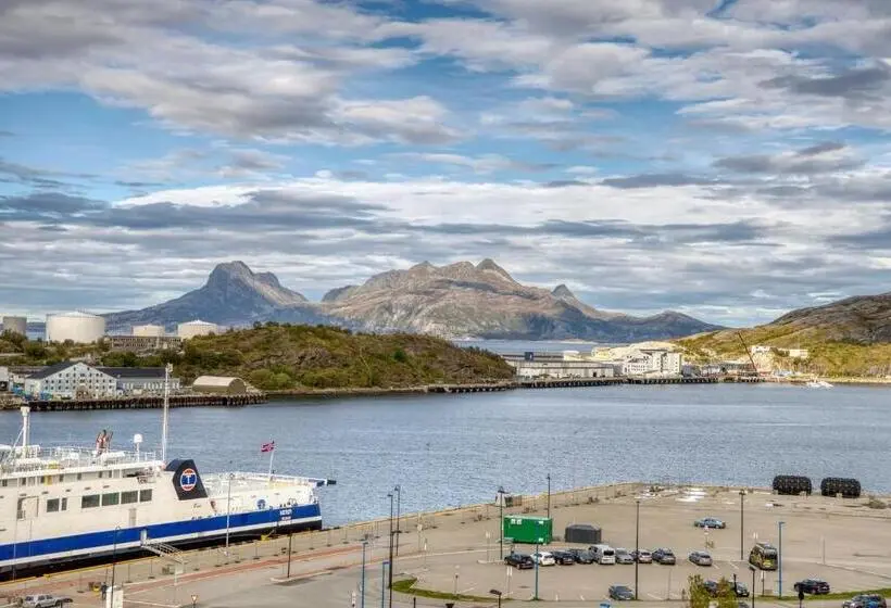 اتاق استاندارد با چشم‌انداز دریا, Smarthotel Bodø