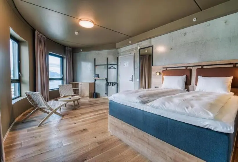 اتاق سوپریور با تخت بزرگ, Smarthotel Bodø
