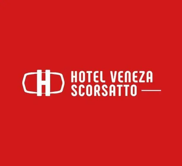 スタンダードトリプルルーム, Veneza Scorsatto