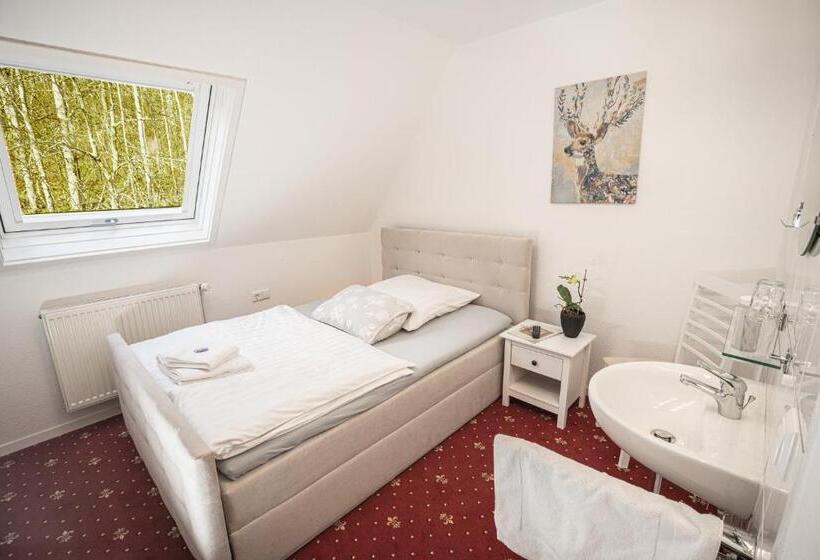 Номер Basic, Jägerhaus Donaueschingen