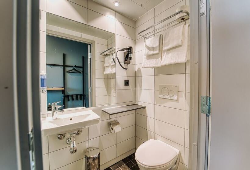 Номер Стандарт Вид на Море, Smarthotel Bodø