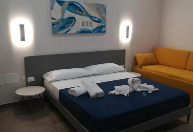 スタンダード４人部屋, Baia Azzurra B&b