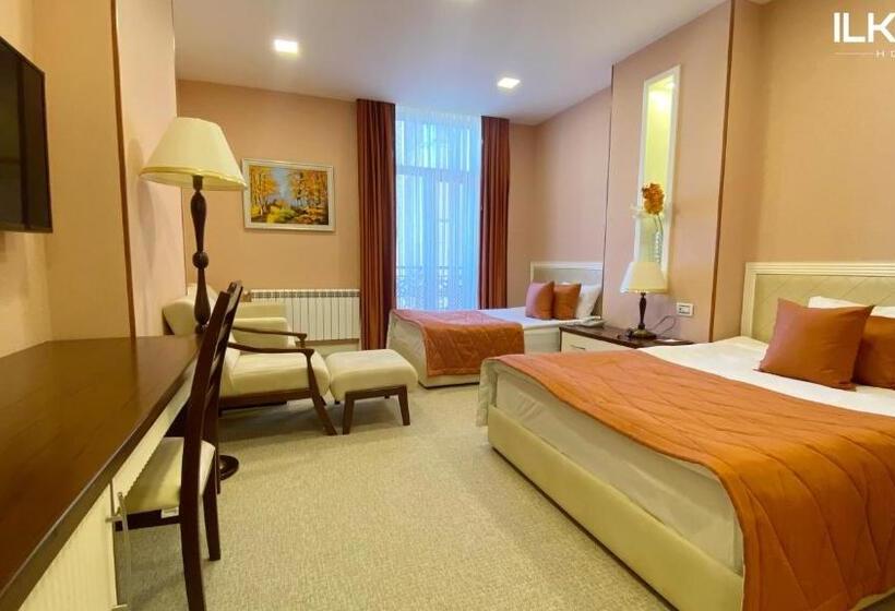 اتاق استاندارد سه نفره, Ilk Inn