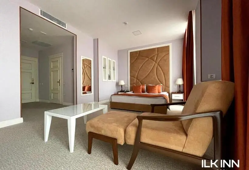 اتاق لوکس با تخت بزرگ, Ilk Inn