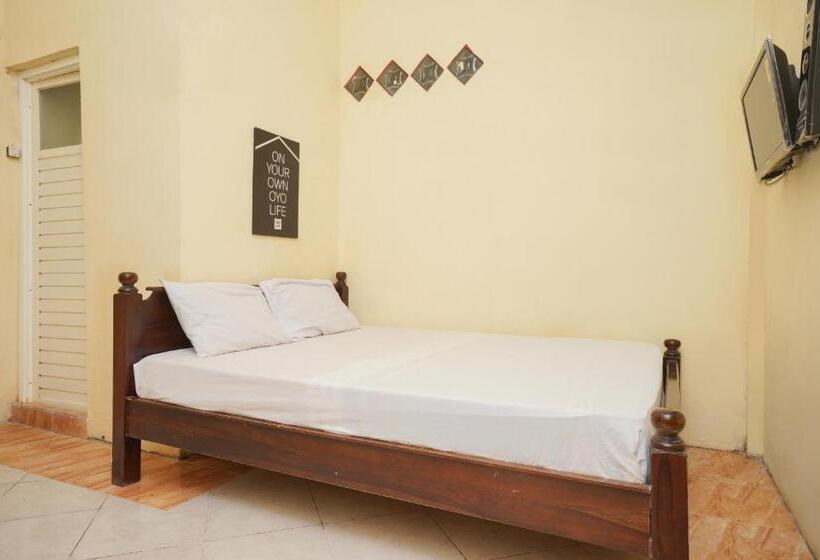 Номер Стандарт, Koolkost Syariah Near T1 Juanda Airport 3