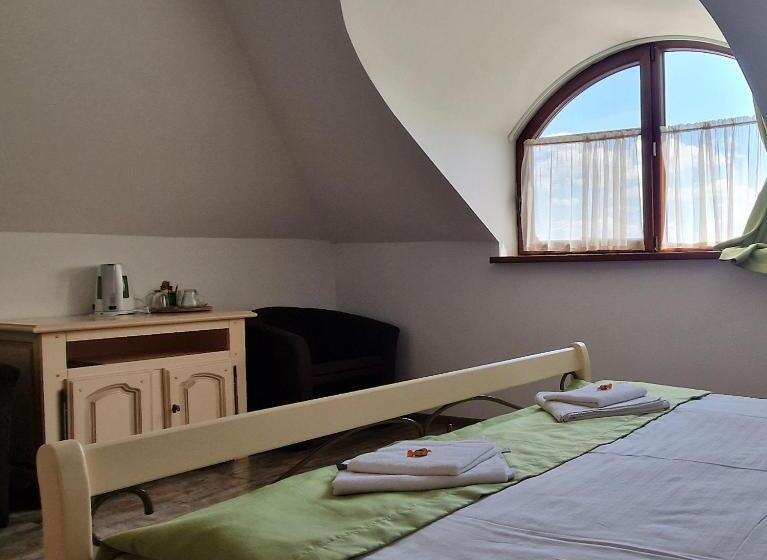 패밀리 스위트, Provence Suceava