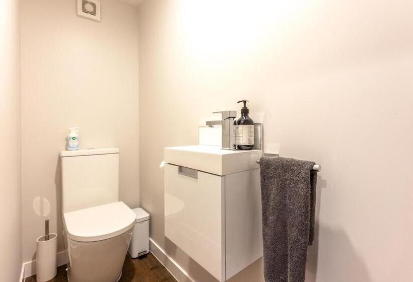 Номер Superior, Hampton Court