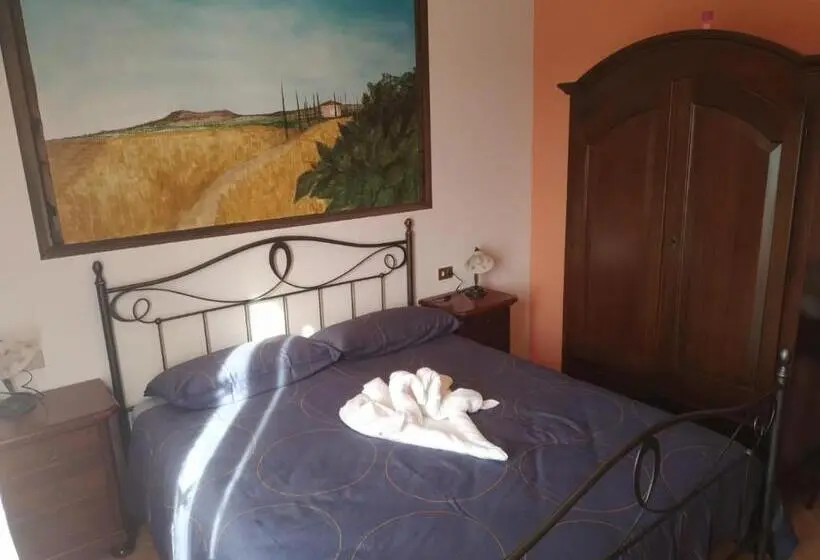 キングサイズベッドのスタンダードルーム, Le Stanze Della Terrazza Sul Borgo