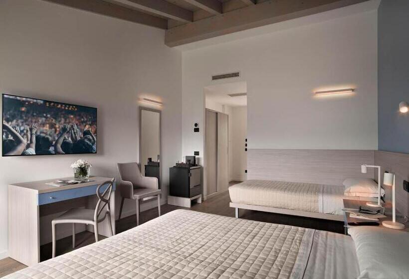 Номер Стандарт Трехместный, Residence Caffe Maya