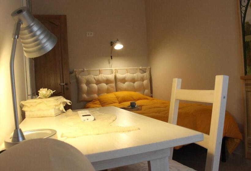 חדר סטנדרט לשלושה, B&bcasamalì