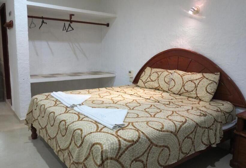 اتاق استاندارد با تخت بزرگ, Holmar