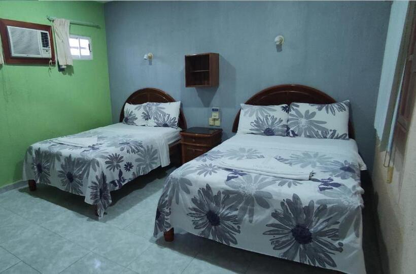 اتاق استاندارد, Holmar