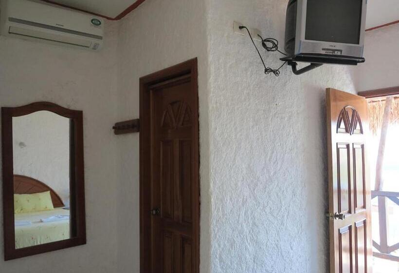 اتاق استاندارد با تخت بزرگ, Holmar