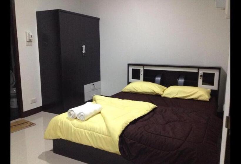 Апартаменты 1 Спальня с Балконом, Nana Grand