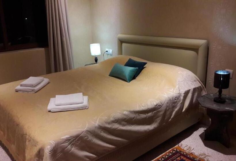 マウンテンビュースタンダードルーム, Le Chêne D´azrou