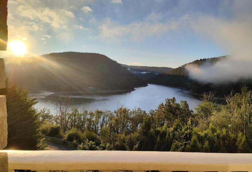 غرفة عائلية, Ma Villa Au Bord De L Eau