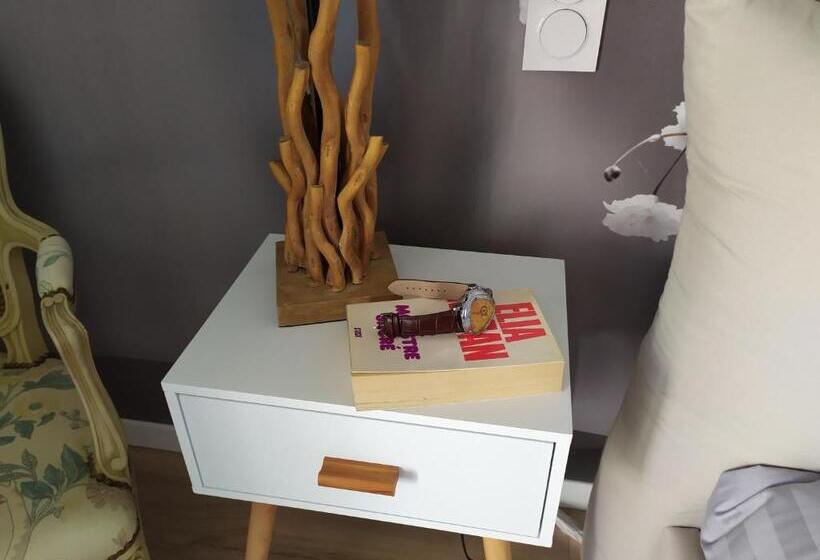 غرفة عائلية, Ma Villa Au Bord De L Eau