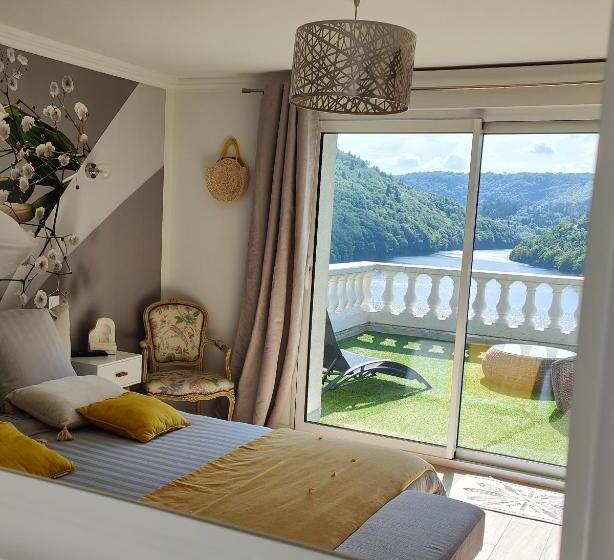 غرفة قياسية مطلّة علي البحيرة, Ma Villa Au Bord De L Eau