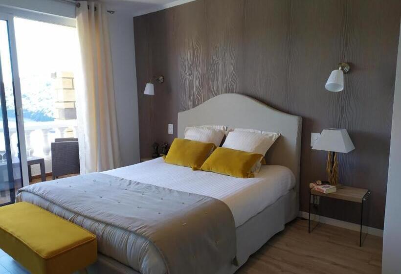 غرفة قياسية مطلّة علي البحيرة, Ma Villa Au Bord De L Eau