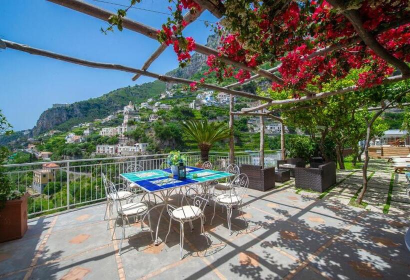 חדר סופריור נוף לגינה, Villa Lauro Old Chapel