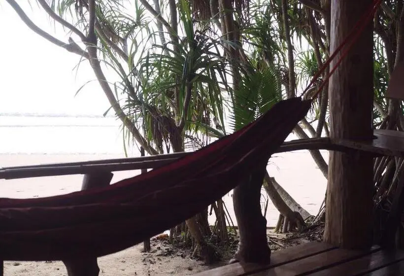 スタンダードバンガロー, Sunset Bungalow Koh Chang Ranong
