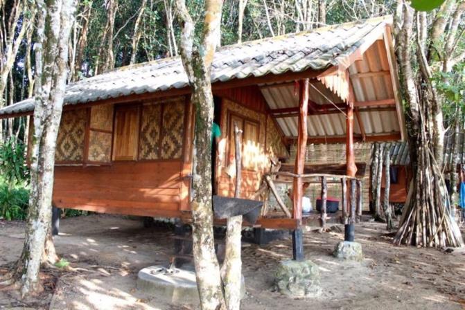 بنجلو قياسى, Sunset Bungalow Koh Chang Ranong