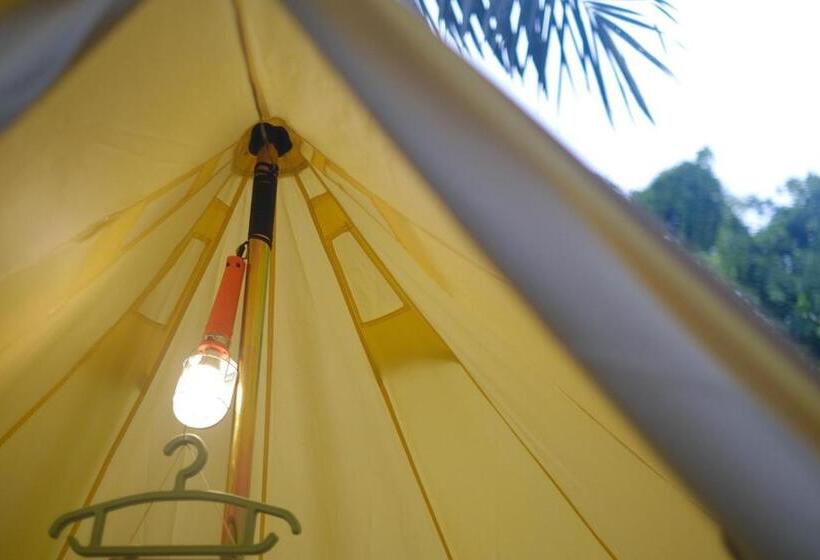 كوخ قياسي, Sunset Bungalow Koh Chang Ranong