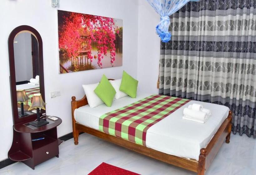 Standardrum, Sayare Inn