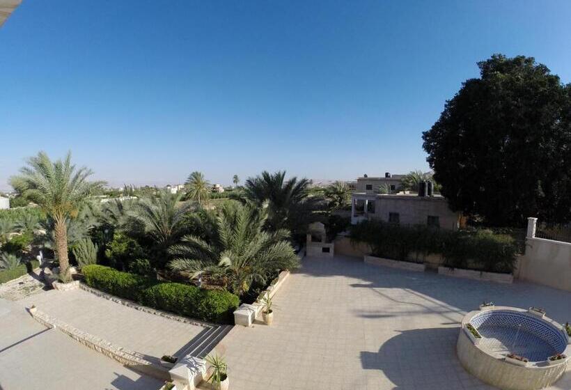 اتاق استاندارد با بالکن, Auberg Inn Guesthouse