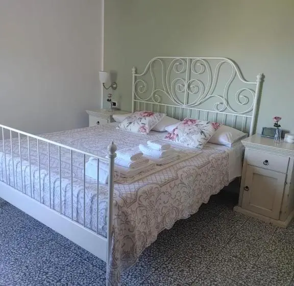 Dağ Manzaralı Standart Oda, Borgo Sciugolo
