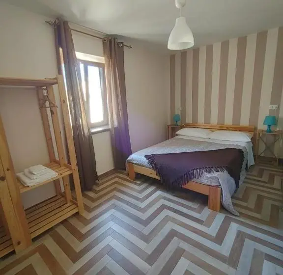 İki Katlı Oda, Borgo Sciugolo