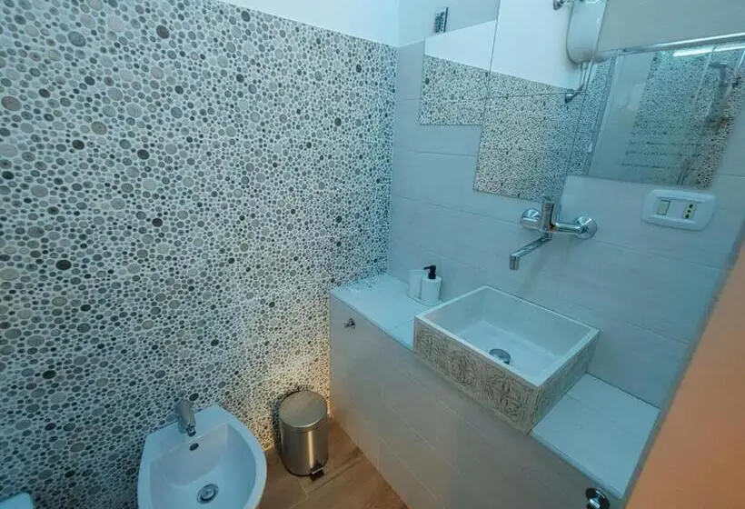 İki Katlı Oda, Borgo Sciugolo