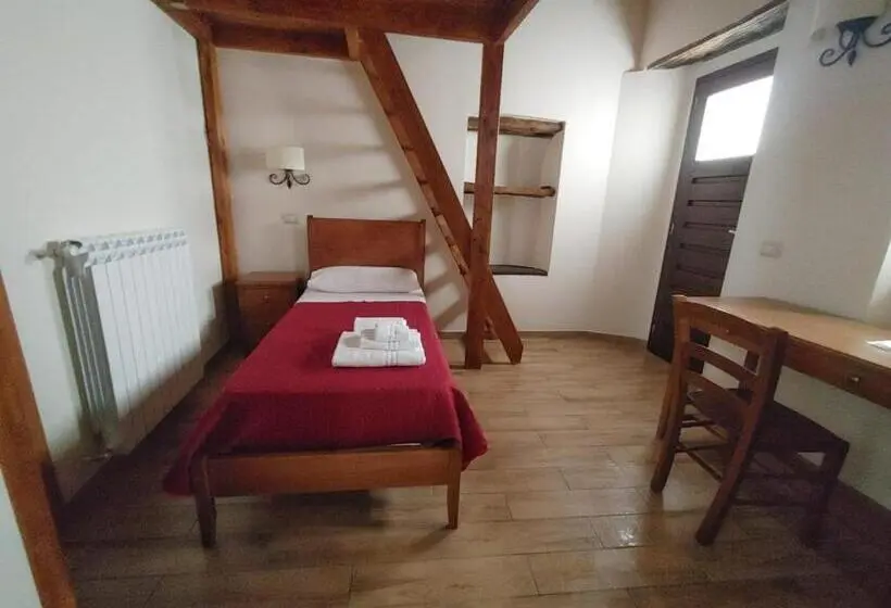 Standart Oda, Borgo Sciugolo