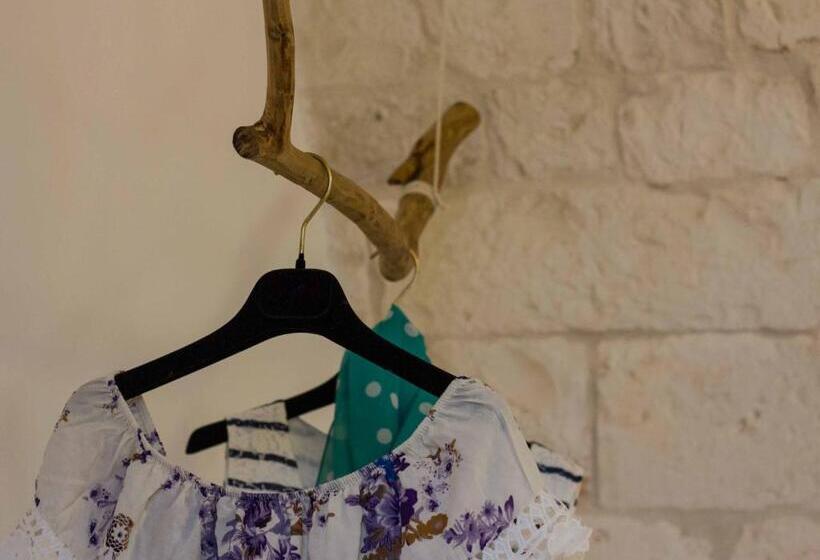 テラス付きスタンダードルーム, Da Concavo E Convesso