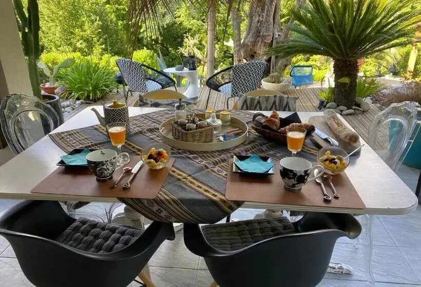 اتاق استاندارد با تراس, Le Maskalou