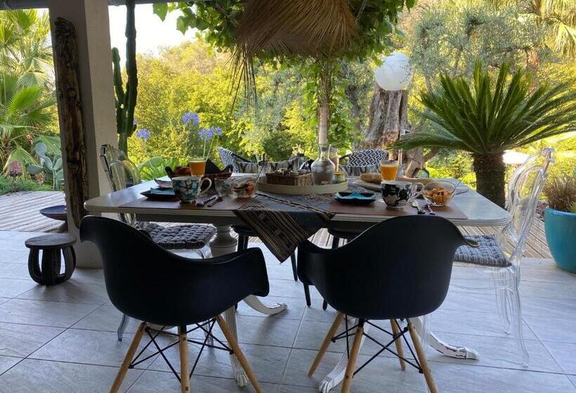 اتاق استاندارد با تراس, Le Maskalou