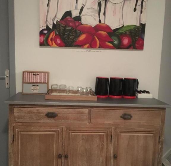 Номер Стандарт, Relais Des Chaux