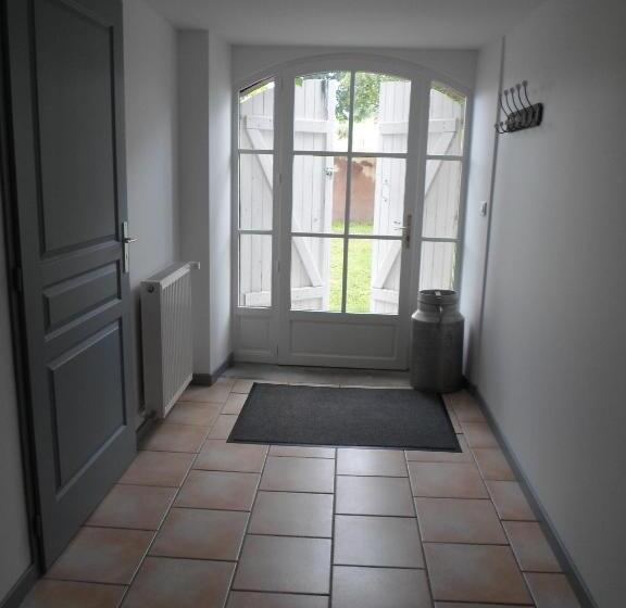 Дом 2 Спальни, Relais Des Chaux