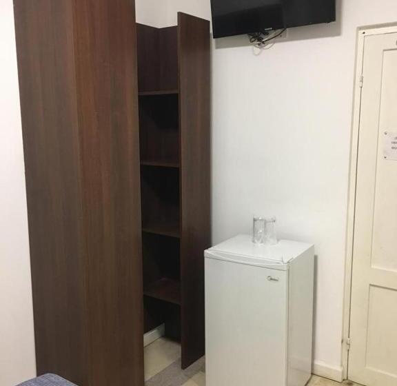 غرفة قياسية, Danae