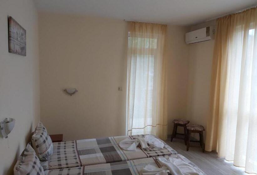 标准间, Guesthouse Iceberg