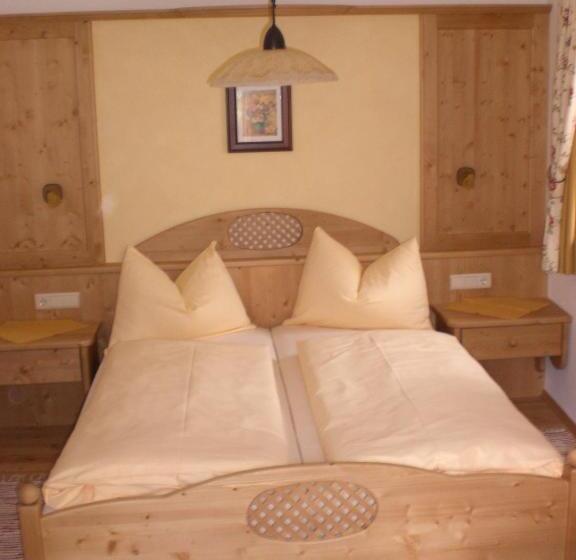 1베드룸 아파트 1층, Hirschenhof