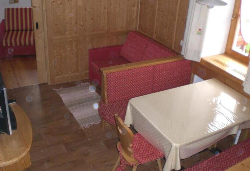 1베드룸 아파트 1층, Hirschenhof