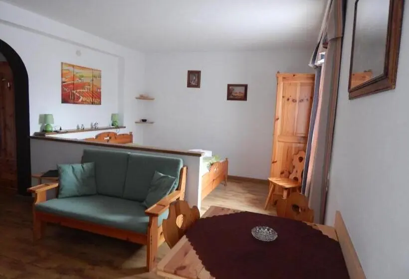 Standard-studio, Residence La Pineta