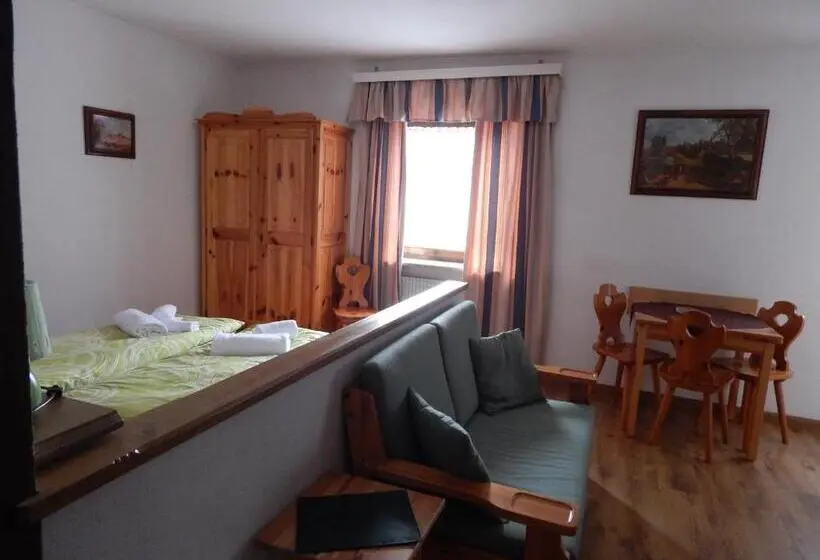 Standard-studio, Residence La Pineta